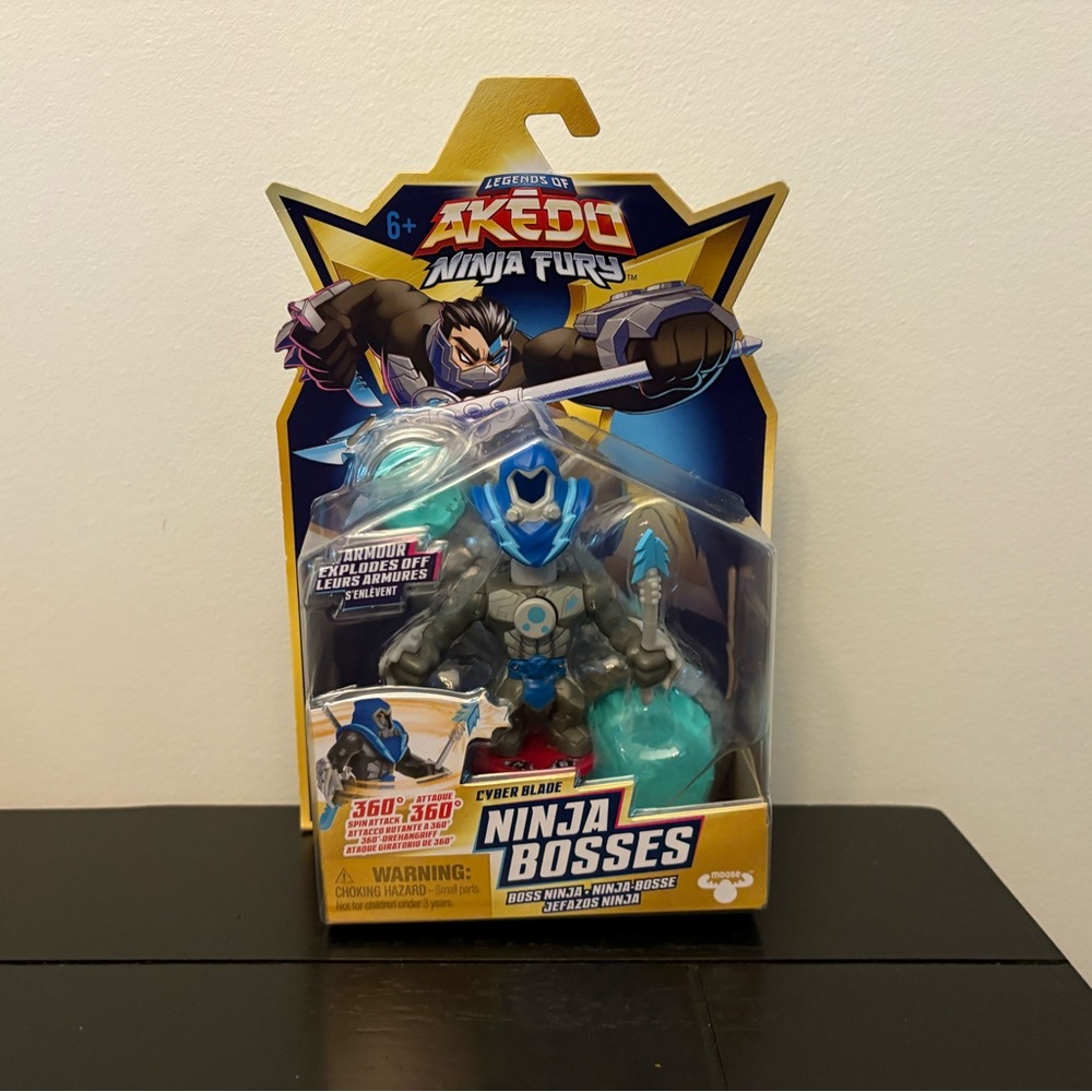 AKEDO NINJA BOSS CYBER BLADE